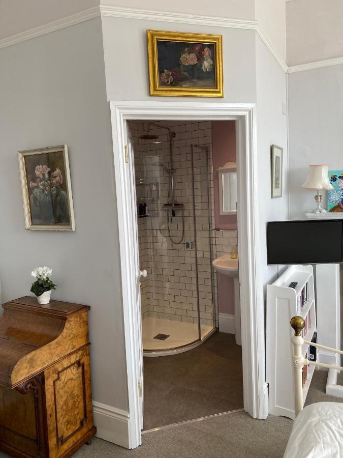 مبيت وإفطار هاستَنغ Anne'S House المظهر الخارجي الصورة