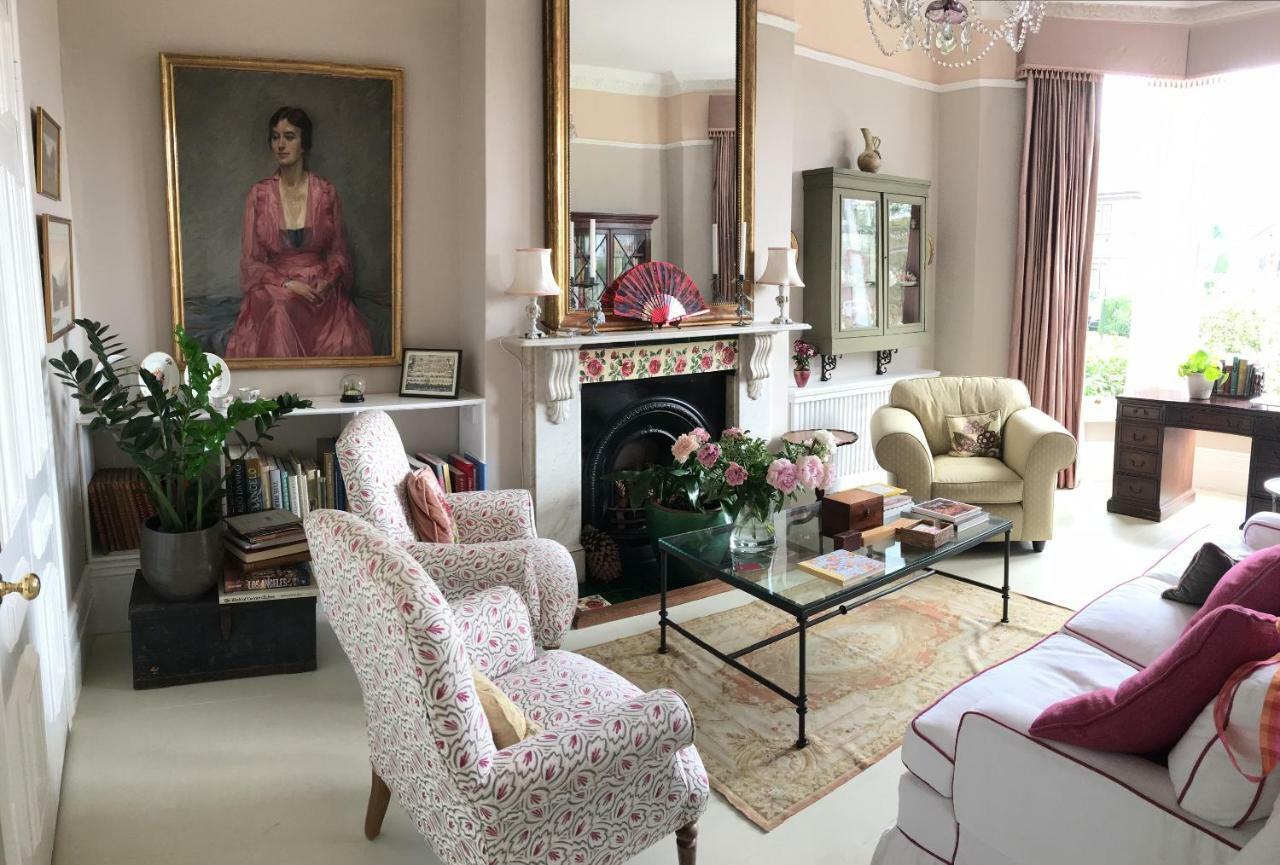 مبيت وإفطار هاستَنغ Anne'S House المظهر الخارجي الصورة